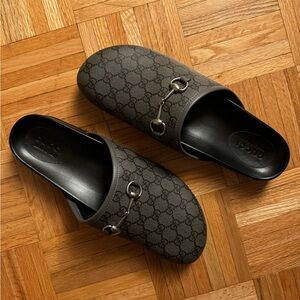 GUCCI MEN'S GG HORSEBIT SLIPPER